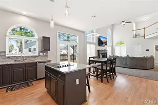 15552 Debridge Way, Saint Louis, MO 63034 - Photo 15