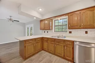 27300 Sparrow Ln, Richland, MO 65556 - Photo 9