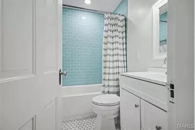 819 Blossom Lane, Rock Hill, MO 63119 - Photo 19