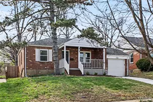 819 Blossom Ln, Rock Hill, MO 63119 - Photo 3