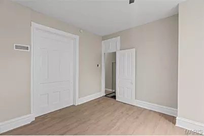 3325 Minnesota Avenue, Saint Louis, MO 63118 - Photo 29