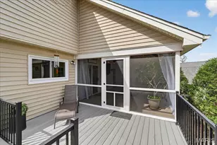 16025 Hunters Way Dr, Chesterfield, MO 63017 - Photo 53