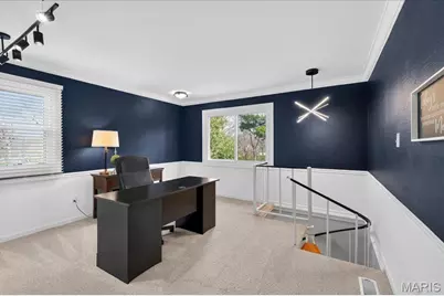 16025 Hunters Way Drive, Chesterfield, MO 63017 - Photo 17