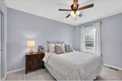 16025 Hunters Way Drive, Chesterfield, MO 63017 - Photo 39