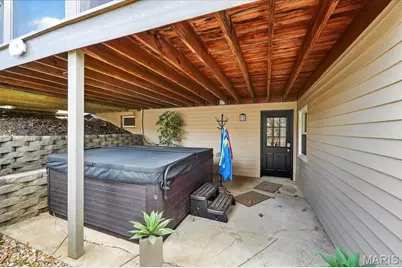 16025 Hunters Way Drive, Chesterfield, MO 63017 - Photo 55