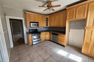 3932 Schiller Pl, Saint Louis, MO 63116 - Photo 7