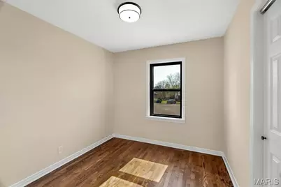 1370 Mobile Court, Saint Louis, MO 63139 - Photo 21