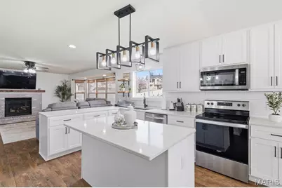 1911 Providence Estate Drive, Wentzville, MO 63385 - Photo 17