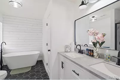 1911 Providence Estate Drive, Wentzville, MO 63385 - Photo 31