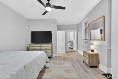 7904 Pennsylvania Avenue, Saint Louis, MO 63111 - Photo 9
