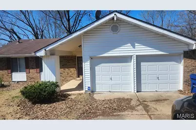 12807 Sunrise East Court, Florissant, MO 63033 - Photo 1