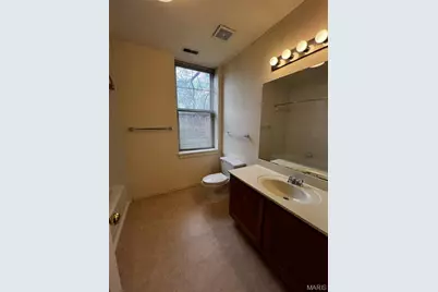 912 Russell Boulevard, Saint Louis, MO 63104 - Photo 27