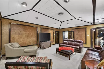 10 Vouga Lane, Saint Louis, MO 63131 - Photo 27