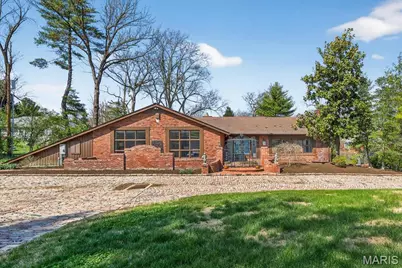 10 Vouga Lane, Saint Louis, MO 63131 - Photo 1