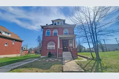 5734 Maple Avenue, Saint Louis, MO 63112 - Photo 1