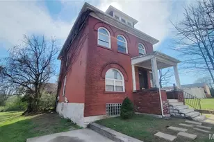 5734 Maple Ave, Saint Louis, MO 63112 - Photo 3