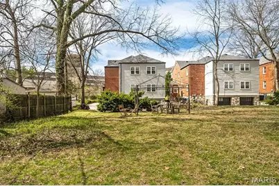 1034 E Linden Avenue, Richmond Heights, MO 63117 - Photo 31