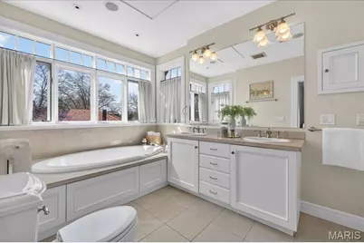 727 Yale Avenue, University City, MO 63130 - Photo 31