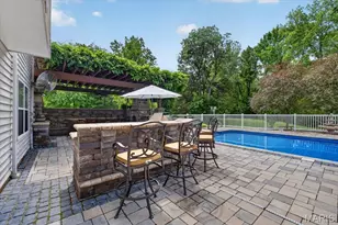 948 Emerald Oaks Ct, Eureka, MO 63025 - Photo 41