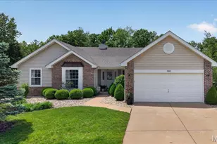 948 Emerald Oaks Ct, Eureka, MO 63025 - Photo 1