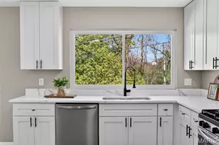 3345 Steed Dr, Florissant, MO 63033 - Photo 15