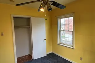 10262 Breckenridge Rd, Saint Ann, MO 63074 - Photo 17