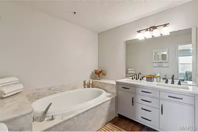 1297 Old Stone Drive, O'Fallon, MO 63368 - Photo 23