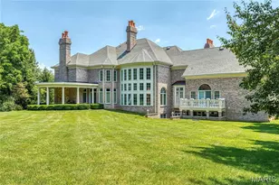 1103 Highland Pointe Dr, Town and Country, MO 63131 - Photo 5