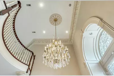 1103 Highland Pointe Drive, Town and Country, MO 63131 - Photo 9