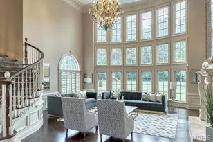 1103 Highland Pointe Dr, Town and Country, MO 63131 - Photo 17