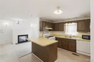 1936 Fernwood Rd, Poplar Bluff, MO 63901 - Photo 9