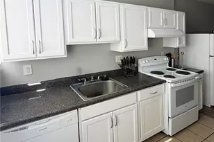 3656 Bates St, Saint Louis, MO 63116 - Photo 13