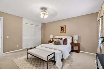 1627 Prestonpark Lane, Saint Louis, MO 63146 - Photo 37