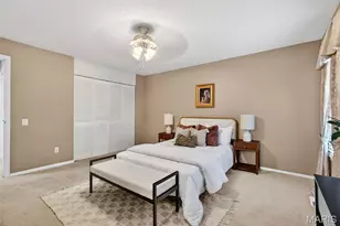 1627 Preston Park Ln, Saint Louis, MO 63146 - Photo 37