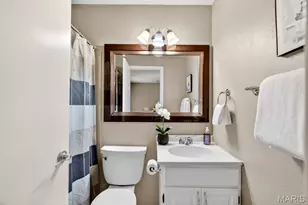 1627 Preston Park Ln, Saint Louis, MO 63146 - Photo 39