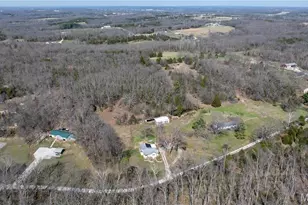 345 Robin Ln, Saint Clair, MO 63077 - Photo 35