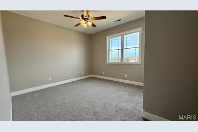 205 E Larkspur Ct, Hannibal, MO 63401 - Photo 13
