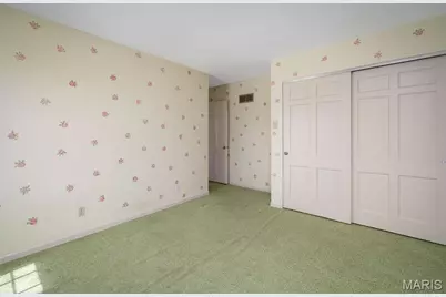 10465 Gregory Court, Saint Louis, MO 63128 - Photo 33