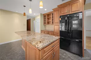 10465 Gregory Ct, Saint Louis, MO 63128 - Photo 21