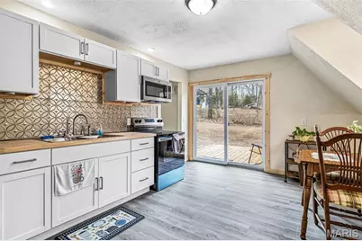 6606 Brown Eyed Susan, French Village, MO 63036 - Photo 17