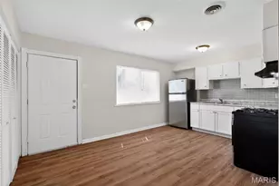 4426 Treadway Ln, Saint Louis, MO 63134 - Photo 21