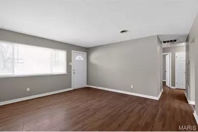 4426 Treadway Lane, Saint Louis, MO 63134 - Photo 11