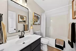 411 Valparaiso Ct, Valley Park, MO 63088 - Photo 21