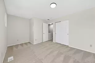 411 Valparaiso Ct, Valley Park, MO 63088 - Photo 25