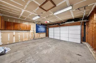 411 Valparaiso Ct, Valley Park, MO 63088 - Photo 33
