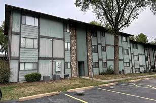 93 Lemans Ct, Lake Saint Louis, MO 63367 - Photo 15