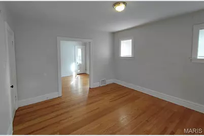 3871 Alberta Street, Saint Louis, MO 63116 - Photo 7
