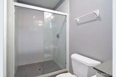 8408 Louwen Drive, Ladue, MO 63124 - Photo 13