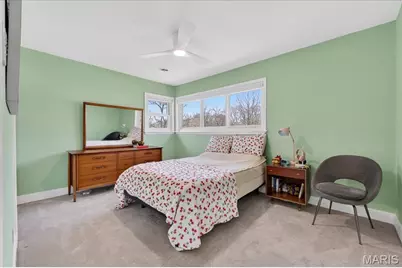 128 Embassy Lane, Saint Louis, MO 63122 - Photo 23