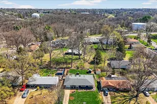 128 Embassy Ln, Saint Louis, MO 63122 - Photo 43